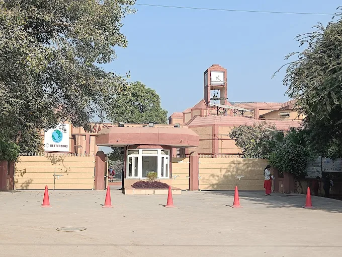 Top 10 Schools in Delhi NCR 10 Vasant Valley School, New Delhi