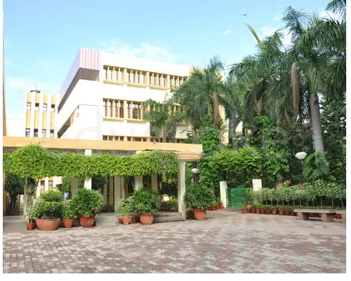 Top 10 Schools in Delhi NCR 16 Sardar Patel Vidyalaya, Lodi Estate, New Delhi